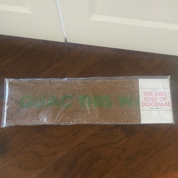 NWT Guac this Way Slim Doormat - Picture 2 of 3
